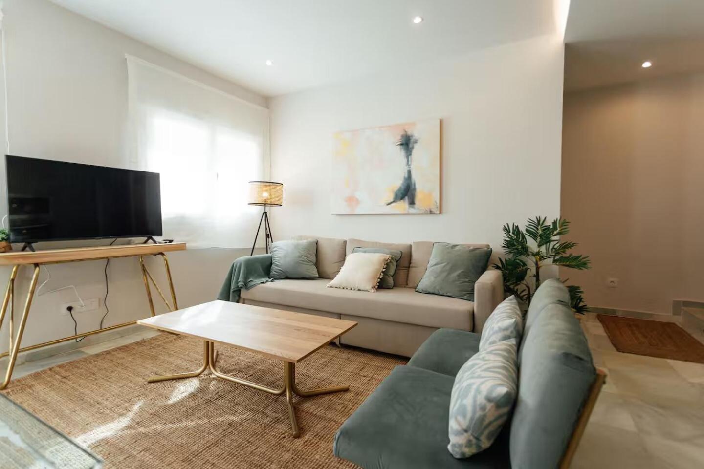Reformed And Comfy- 2Bd 2Bth- Arenal Apartment Sevilla Exterior foto