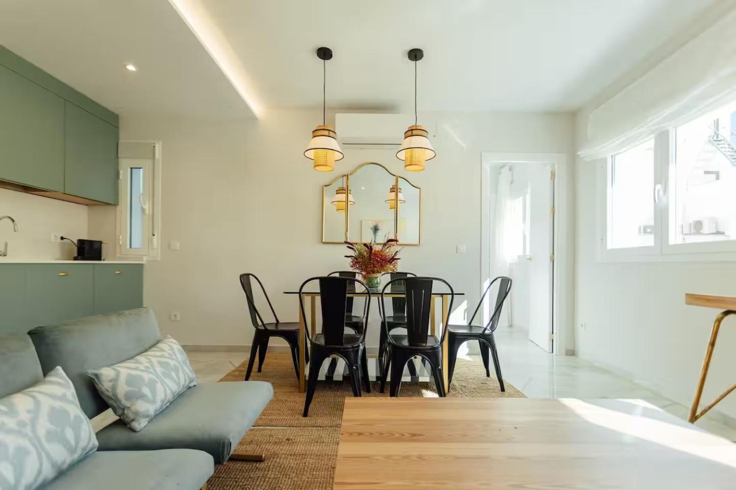 Reformed And Comfy- 2Bd 2Bth- Arenal Apartment Sevilla Exterior foto