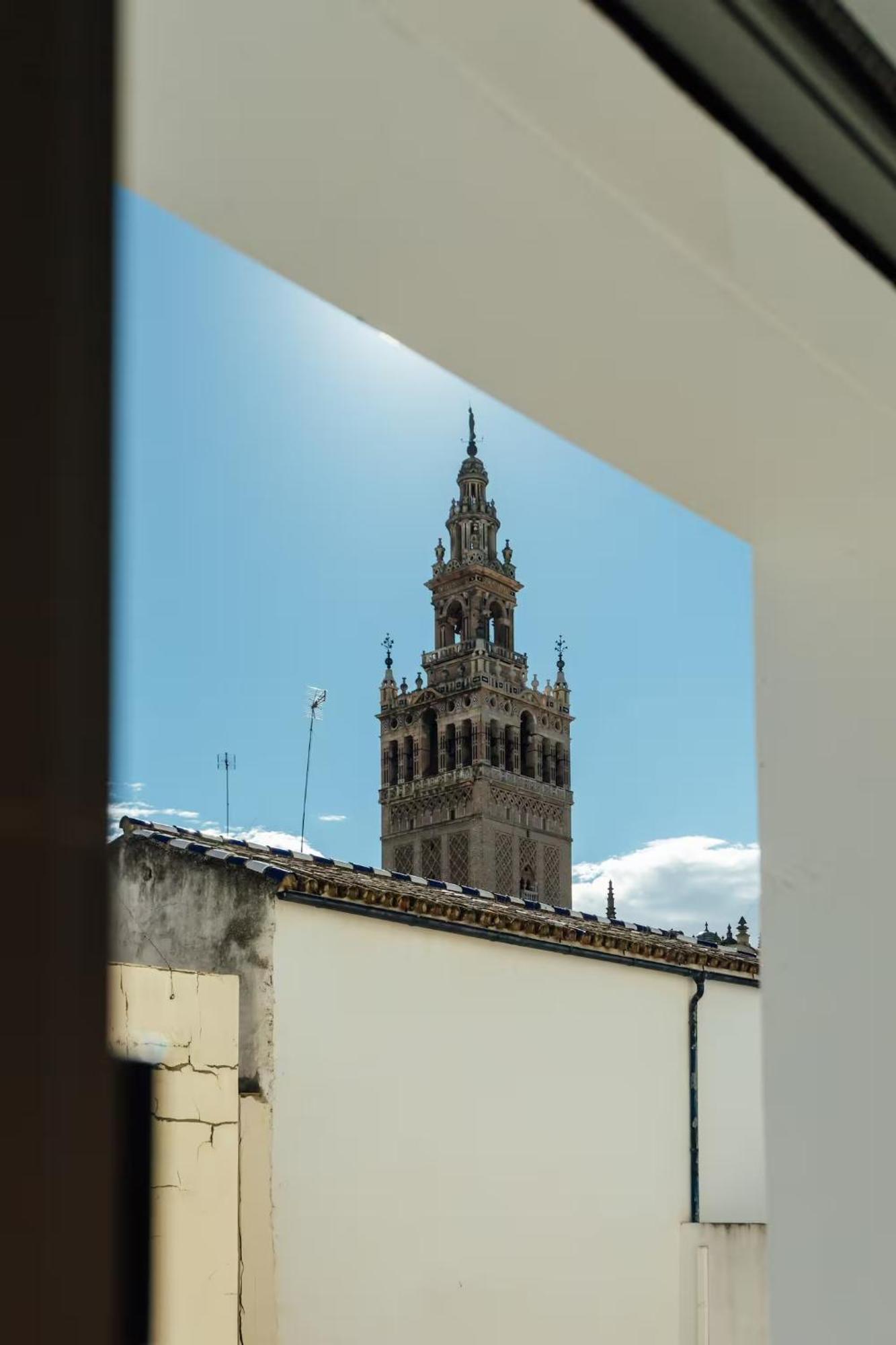 Reformed And Comfy- 2Bd 2Bth- Arenal Apartment Sevilla Exterior foto