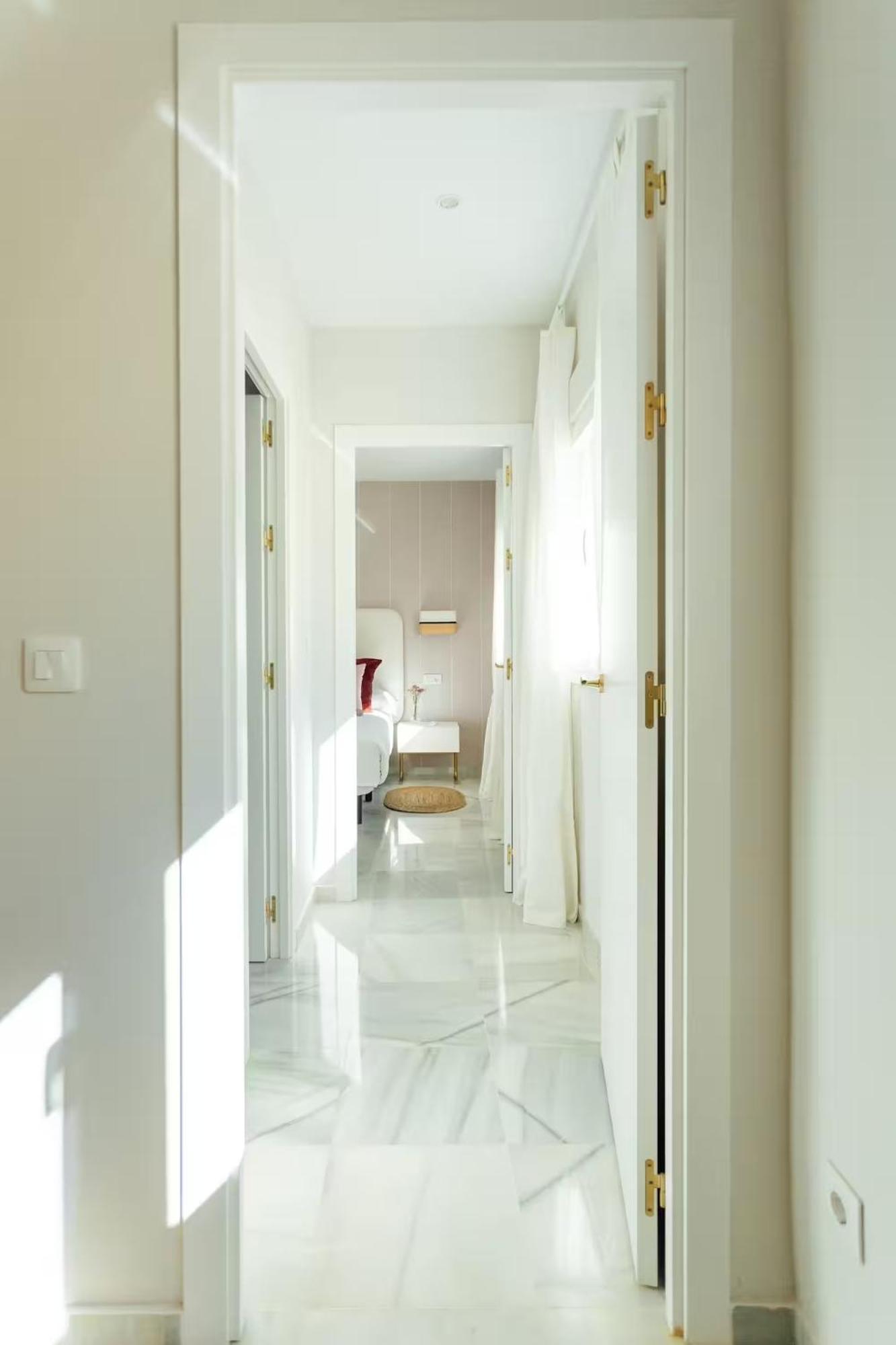 Reformed And Comfy- 2Bd 2Bth- Arenal Apartment Sevilla Exterior foto